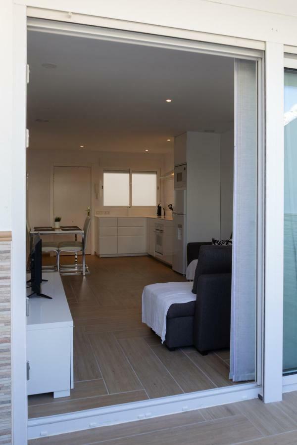 Alegranza Apartment เบนัลมาเดนา ภายนอก รูปภาพ