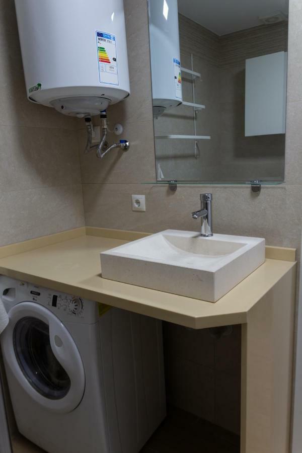 Alegranza Apartment เบนัลมาเดนา ภายนอก รูปภาพ