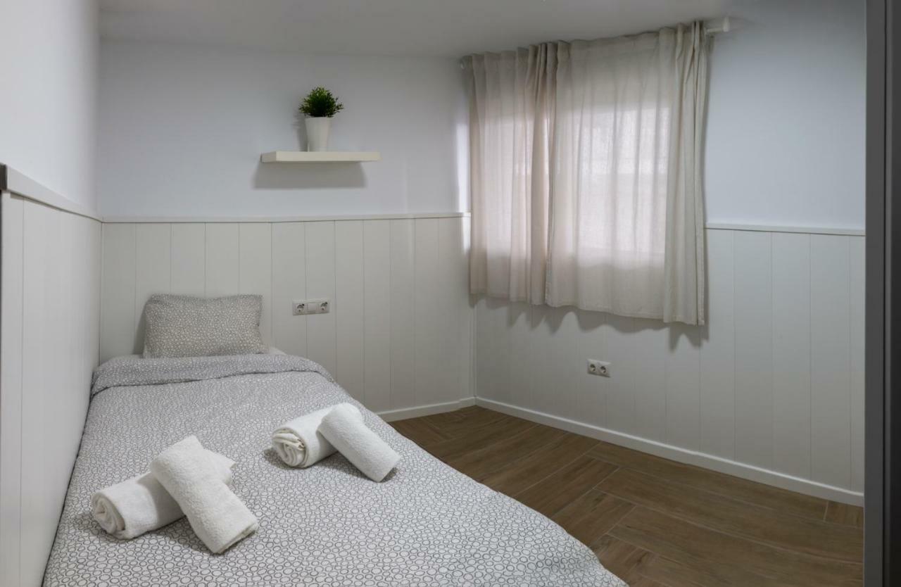 Alegranza Apartment เบนัลมาเดนา ภายนอก รูปภาพ