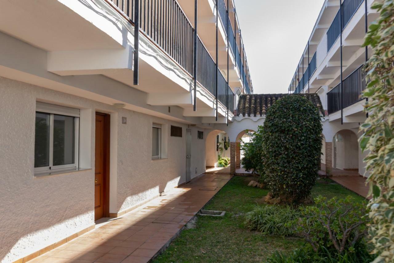 Alegranza Apartment เบนัลมาเดนา ภายนอก รูปภาพ