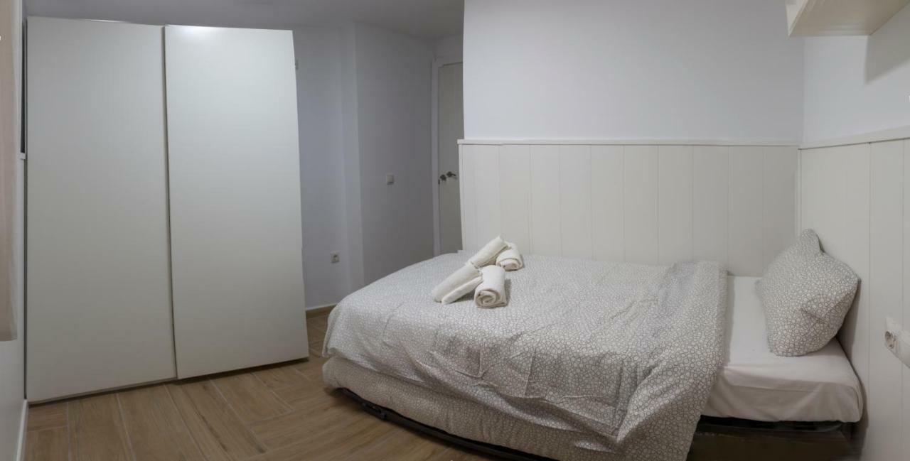 Alegranza Apartment เบนัลมาเดนา ภายนอก รูปภาพ